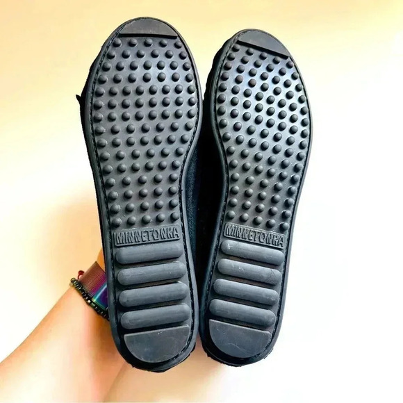 NWOT Minnetonka Suede Kilty Moccasins - Picture 7 of 9